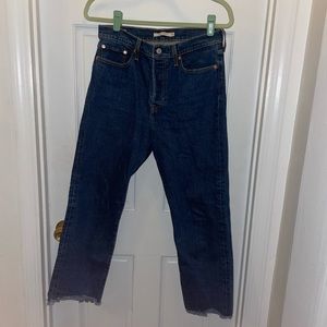 Levi’s Wedgie Straight